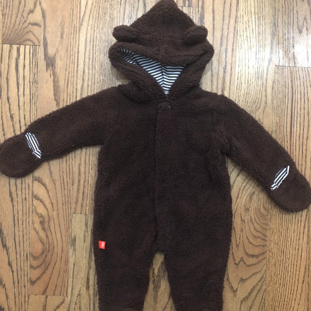 Ultra soft and warm newborn bear outfit